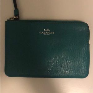 Turquoise Coach Wristlet Great Condition